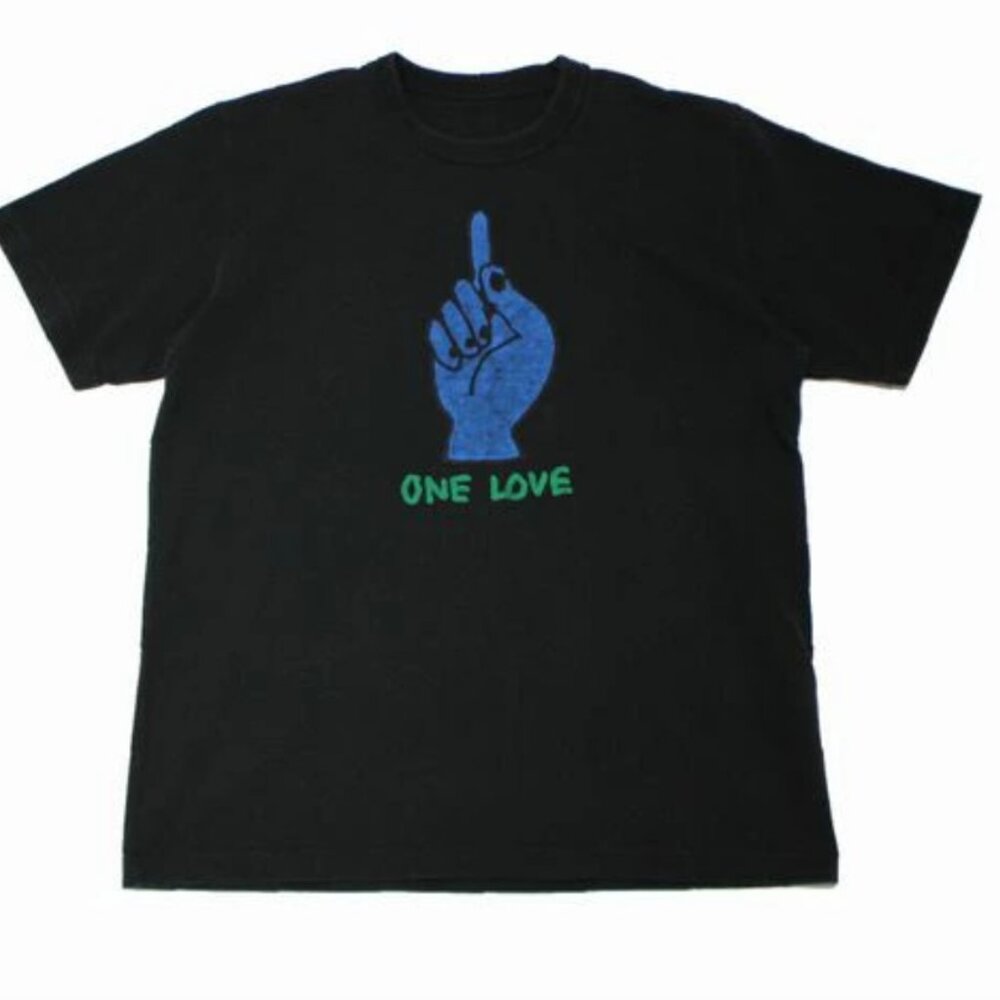 One Love Hand Sign T-Shirt Black Unisex